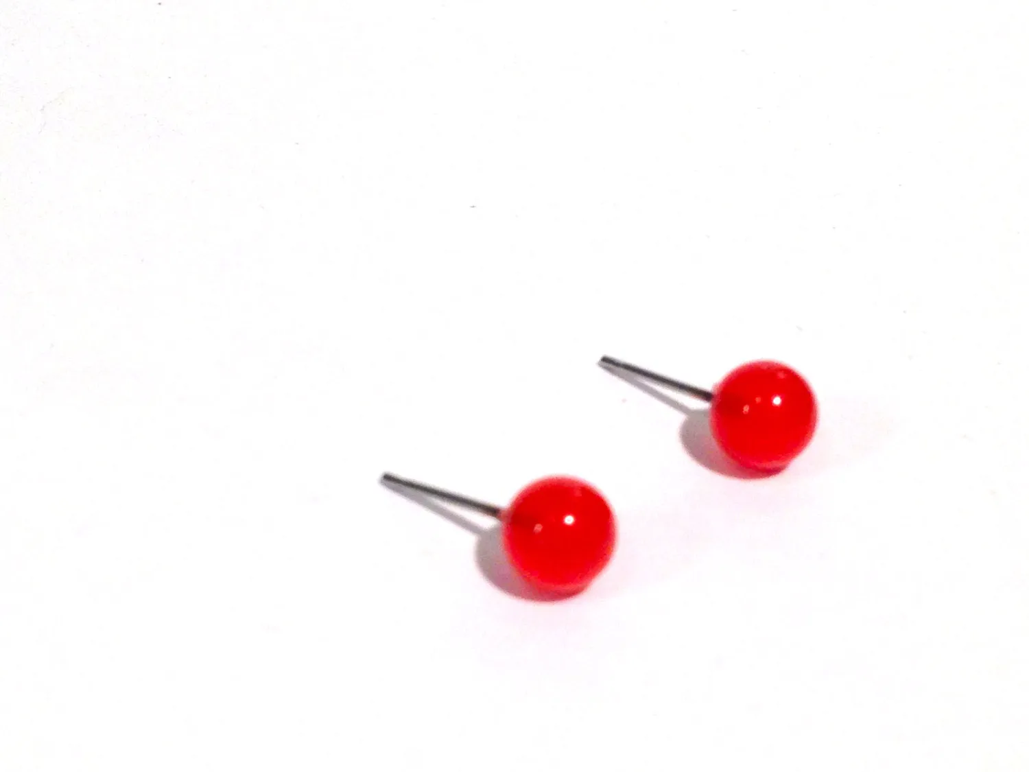 Cherry Tomato Marbled Tiny Stud Earrings