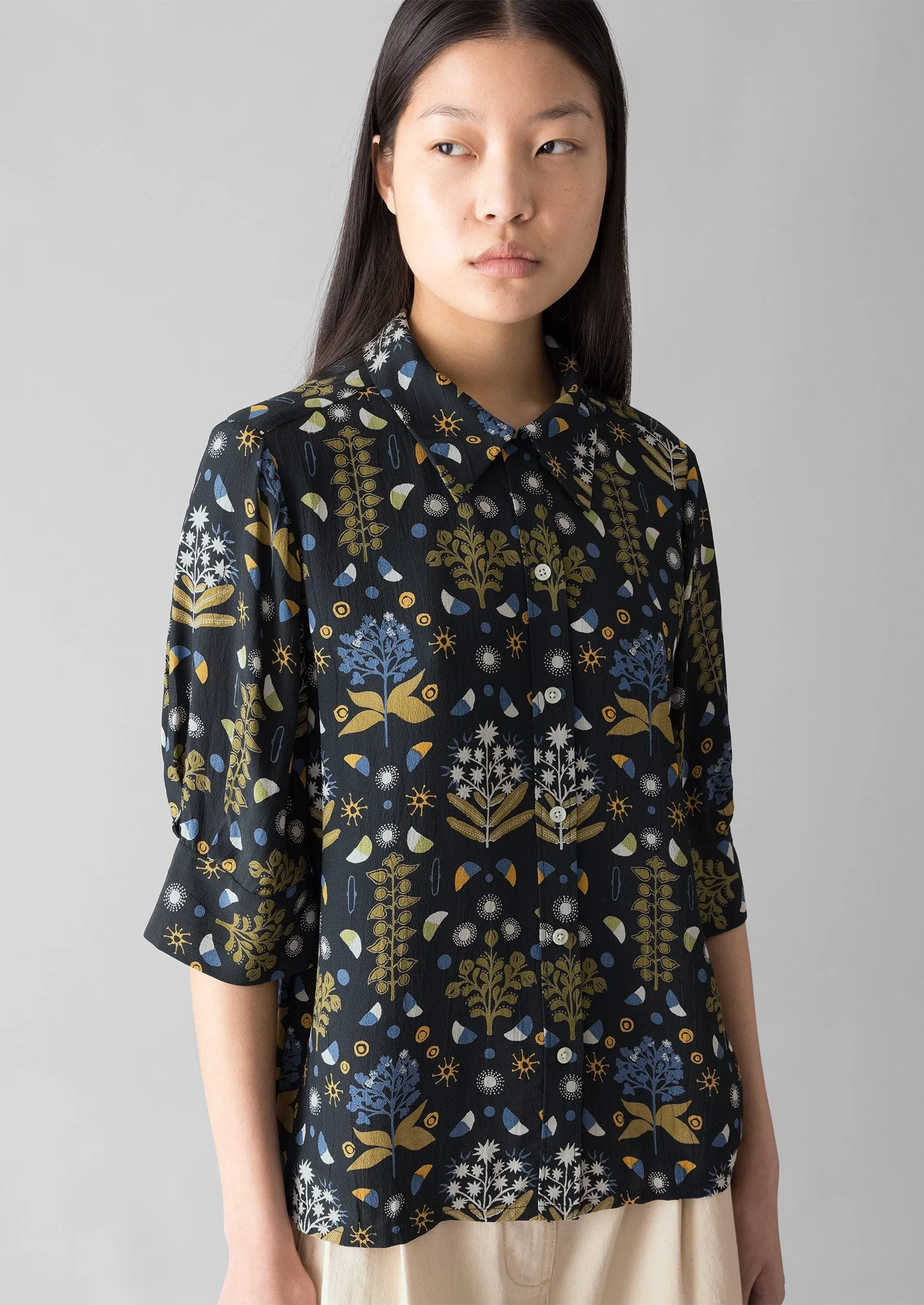 Collector Print Crepe Shirt | Oil Green