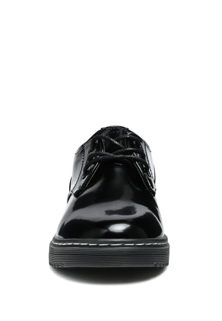 Shanks Oxford Patent Pu Shoes By Ruw