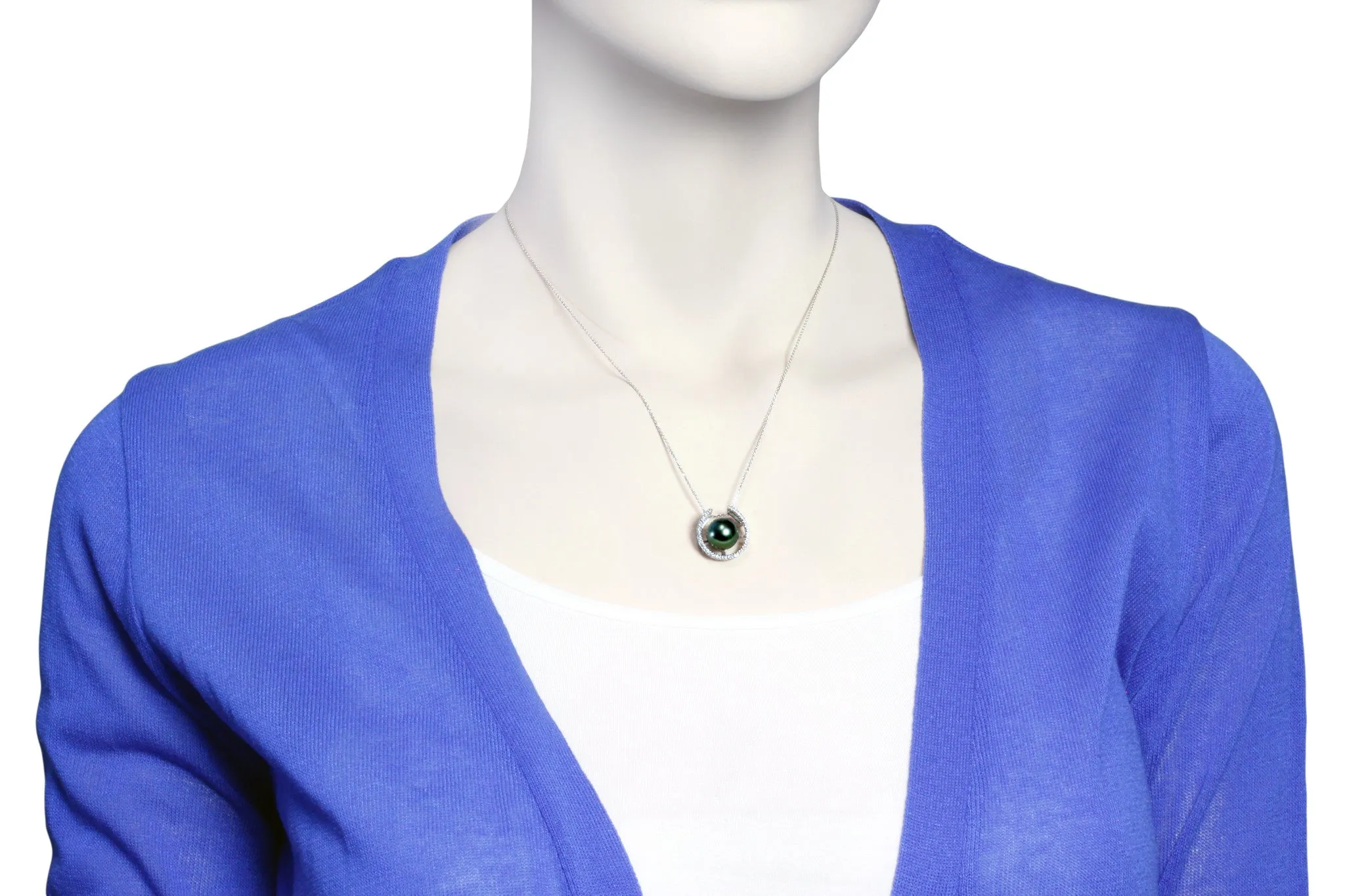 Tahitian pearl pendant in silver - dewdrops collection - PESZPE00064